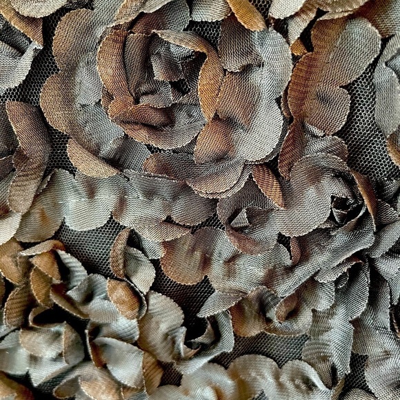 💕 Joh Apparel Raquel Top with Lace Flower Swirls Black Cotton Size S - Picture 10 of 10